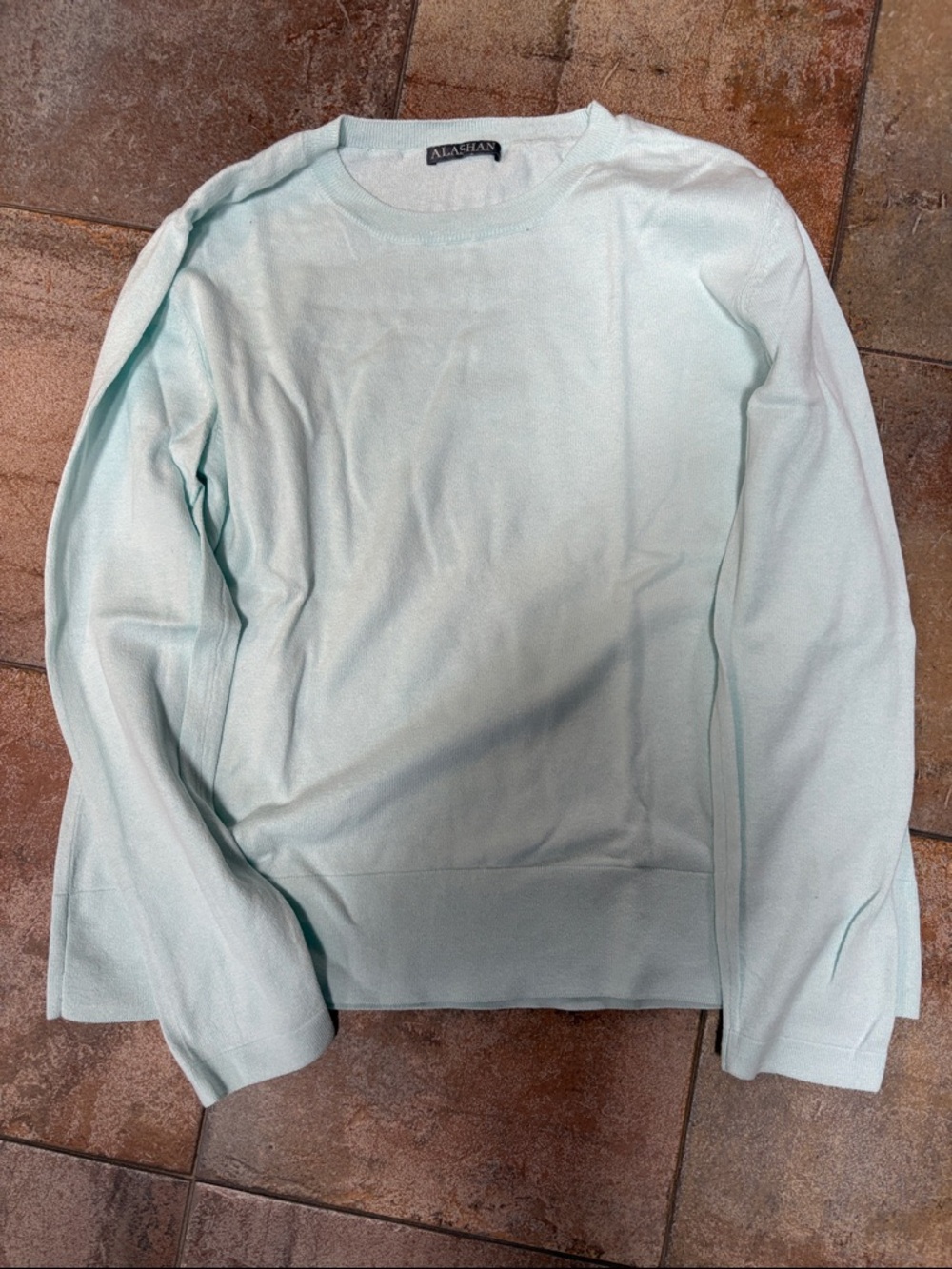 Alashan Men's Light Mint Crewneck Sweater